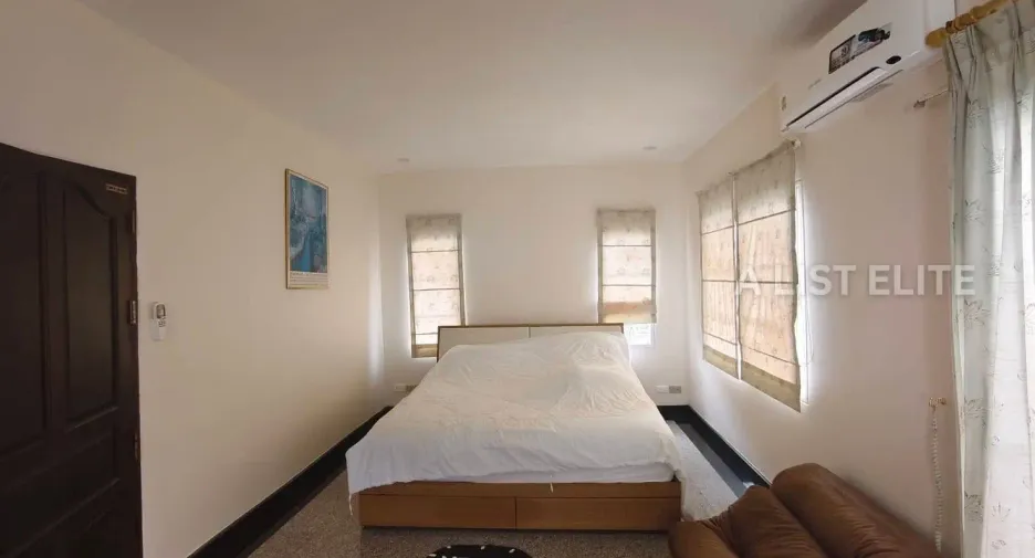Haus zur Miete mit 3 Zimmer in Bang Lamung, Chonburi