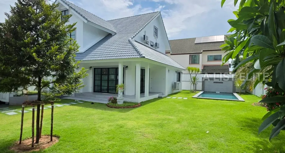 For sale 4 bedrooms house in Bang Lamung, Chonburi