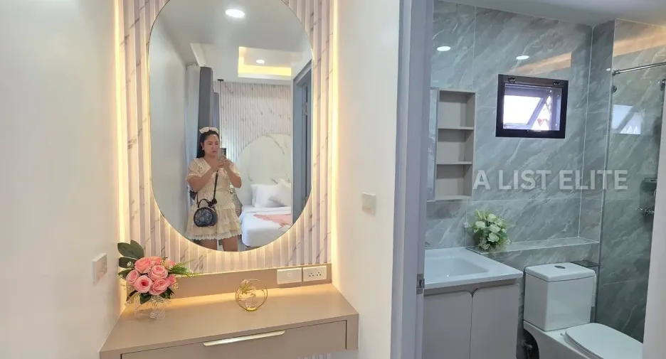 For sale 4 bedrooms house in Bang Lamung, Chonburi