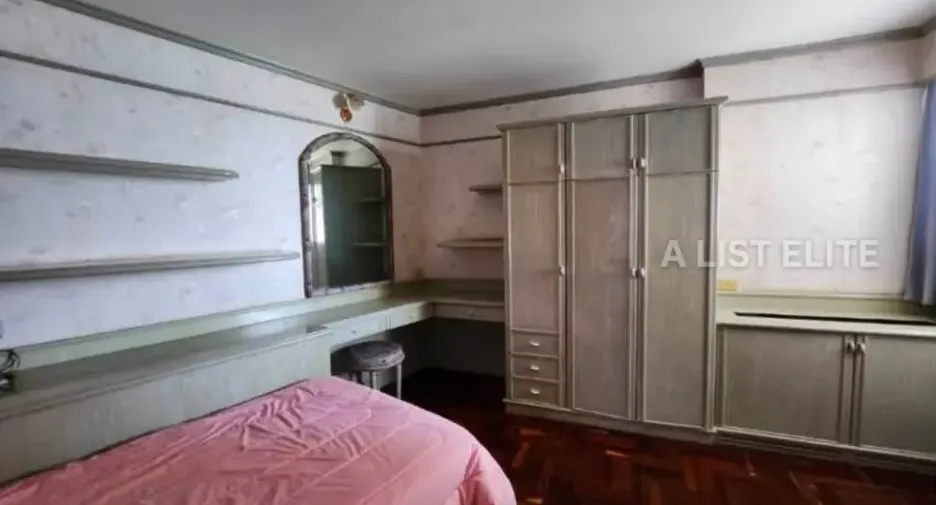 For sale 3 bedrooms condo in Bang Lamung, Chonburi