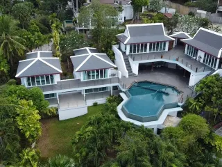 À vendre 5 chambres villa à Thalang, Phuket