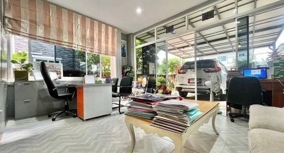 Haus zum Kauf mit 4 Zimmer in Suan Luang, Bangkok