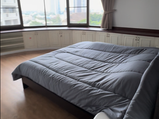 For rent 3 bedrooms condo in Suan Luang, Bangkok