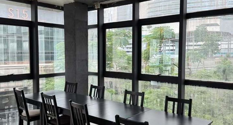 Gewerbefläche zum Kauf und zur Miete in Khlong Toei, Bangkok
