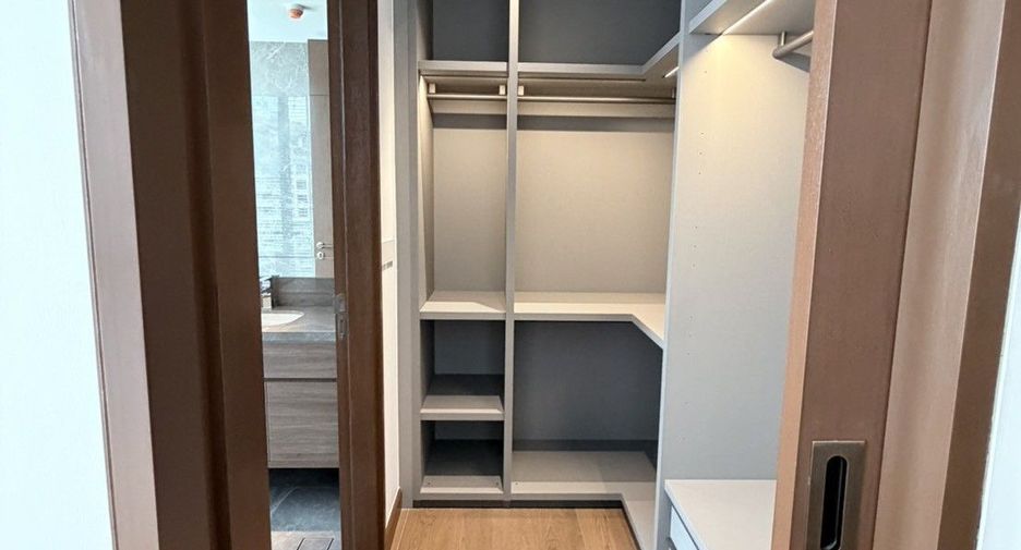 For sale and for rent 2 bedrooms condo in Bang Rak, Bangkok
