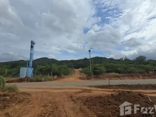 出售 土地 在 Pran Buri, 班武里府