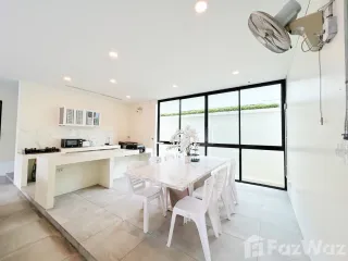 出租 4 卧室 别墅 在 华欣, 班武里府