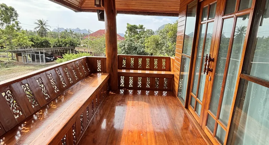 Casa en venta de 9 habitaciones en Sam Roi Yot, Prachuap Khiri Khan