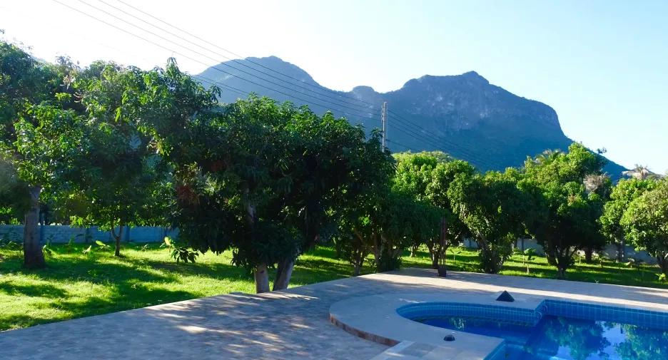 Casa en venta de 9 habitaciones en Sam Roi Yot, Prachuap Khiri Khan