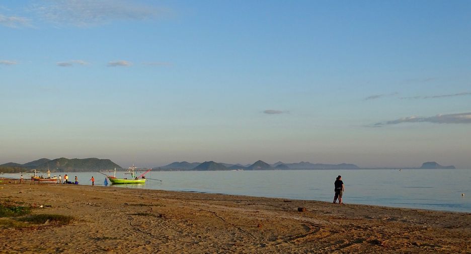 Casa en venta de 9 habitaciones en Sam Roi Yot, Prachuap Khiri Khan