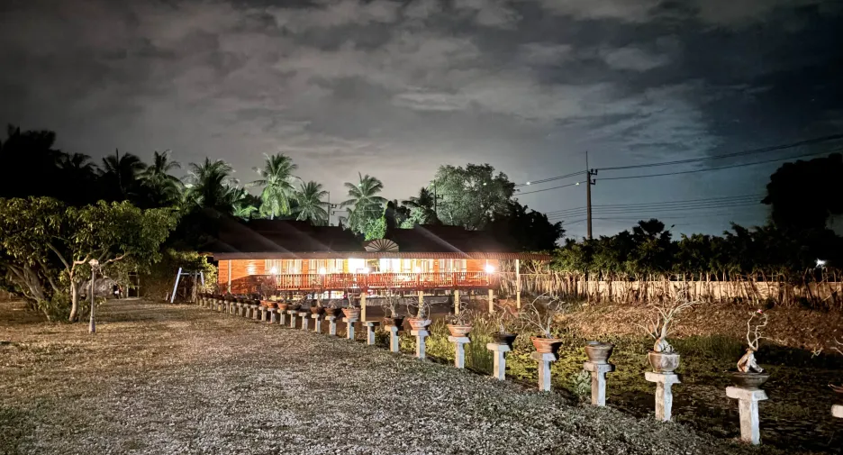 Casa en venta de 9 habitaciones en Sam Roi Yot, Prachuap Khiri Khan