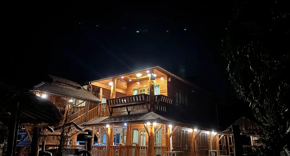 Casa en venta de 9 habitaciones en Sam Roi Yot, Prachuap Khiri Khan