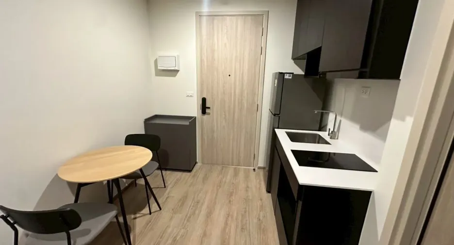 For sale and for rent studio condo in Huai Khwang, Bangkok