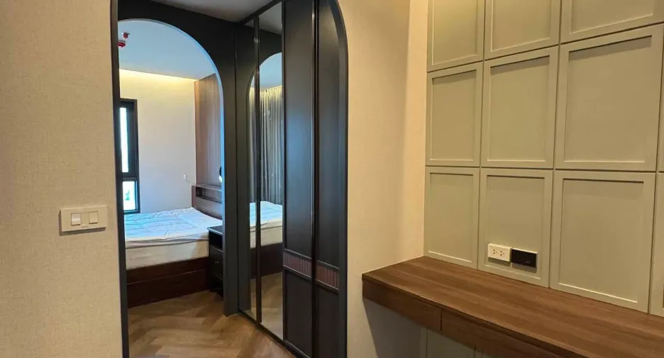 For sale 1 bed condo in Thon Buri, Bangkok