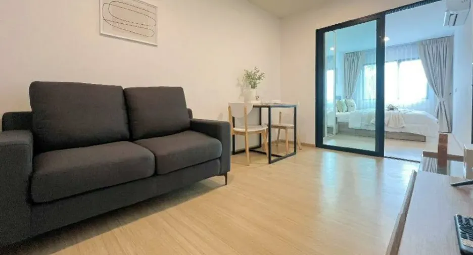 For sale 1 bed condo in Wang Thonglang, Bangkok