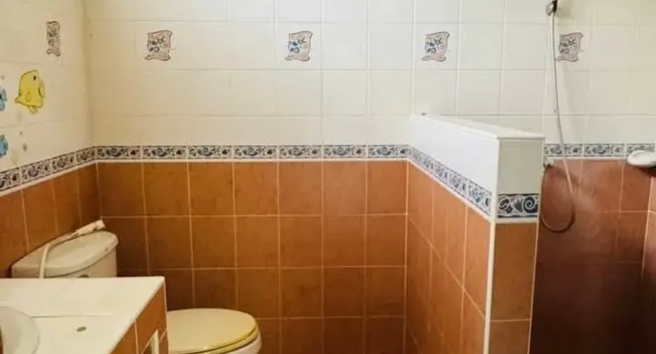 Продажа Участок в Клаенг, Районг