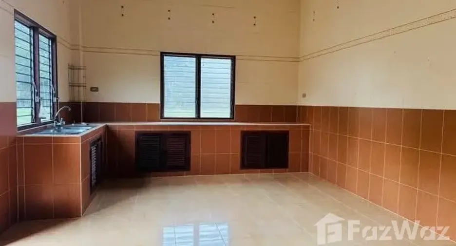 Продажа Участок в Клаенг, Районг