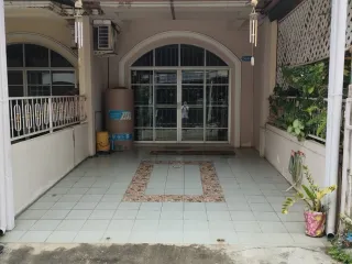 For rent 2 bedrooms townhouse in Bang Bua Thong, Nonthaburi