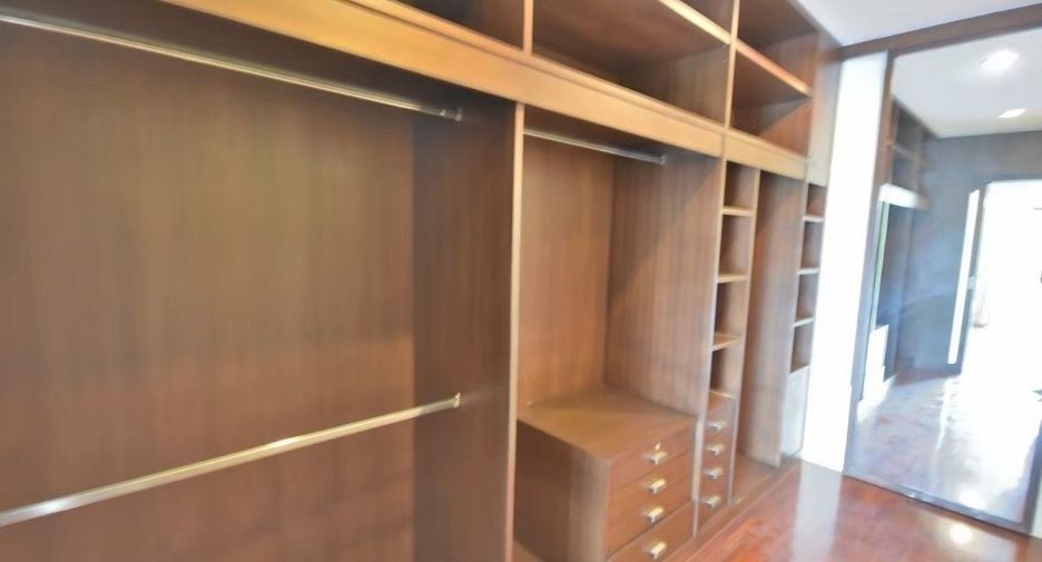 For rent 3 bedrooms house in Suan Luang, Bangkok