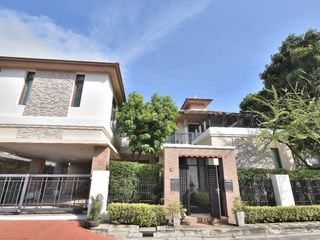 For rent 3 bedrooms house in Suan Luang, Bangkok