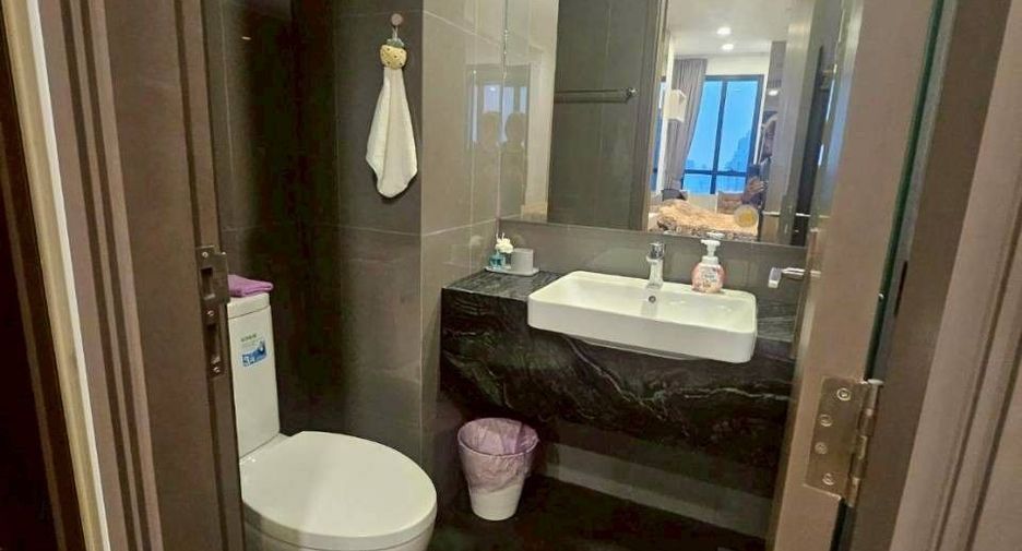 Wohnung zum Kauf mit Studio in Bang Rak, Bangkok