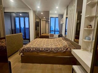 À vendre studio condo à Bang Rak, Bangkok