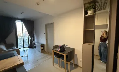 À vendre 1 chambre condo à Khlong Toei, Bangkok