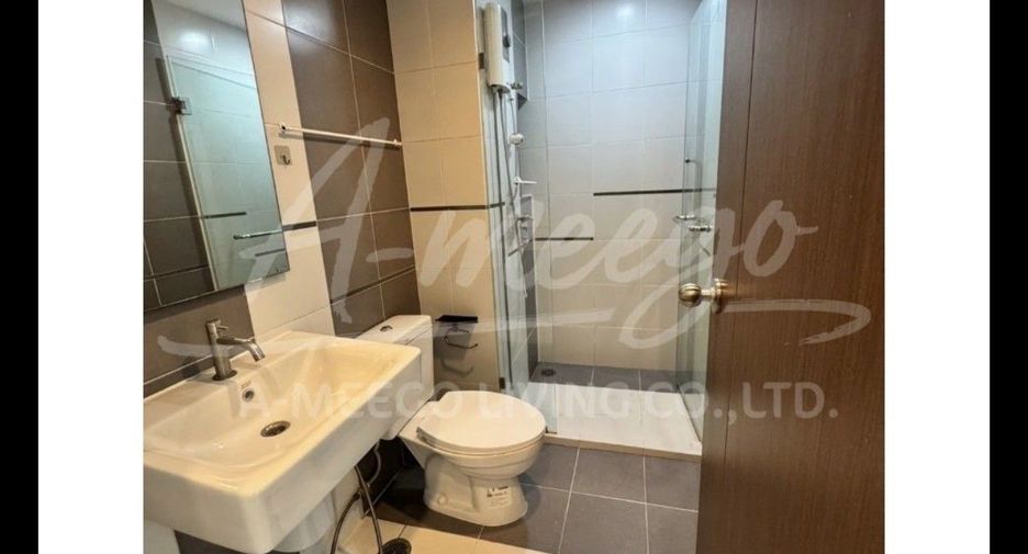 Condo en alquiler de 2 habitaciones en Watthana, Bangkok