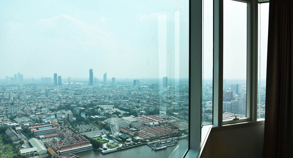 For sale 4 bedrooms condo in Bang Kho Laem, Bangkok