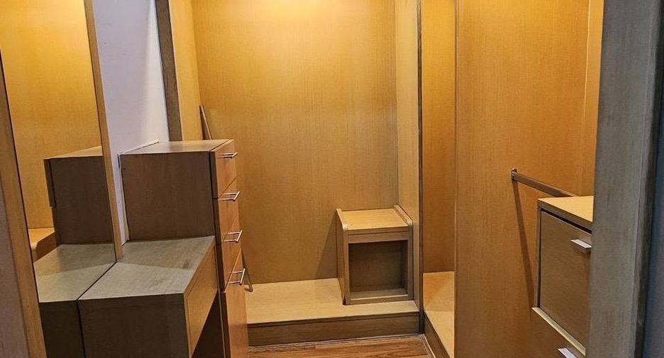 Condo en venta de 1 habitaciones en Phra Khanong, Bangkok