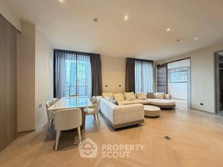 For rent and for sale 4 bedrooms condo in Sathon, Bangkok