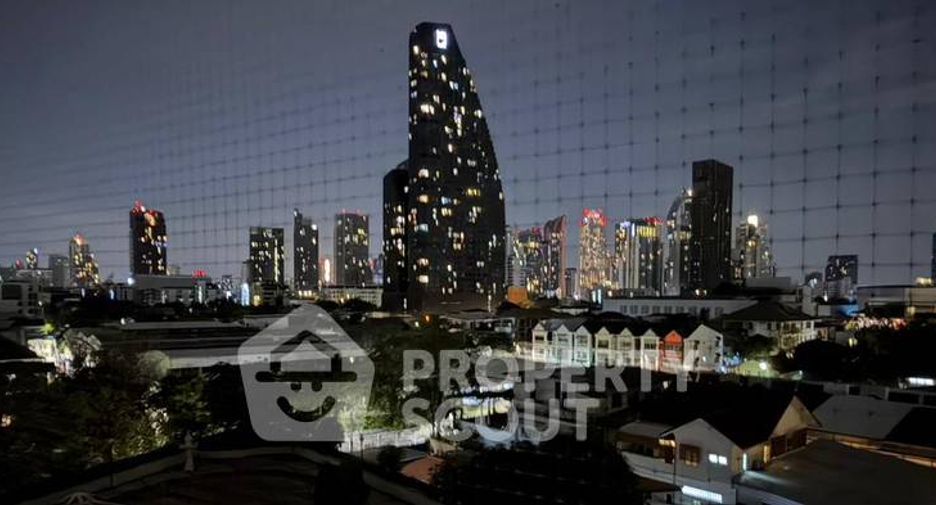 À vendre 1 chambre condo à Khlong Toei, Bangkok