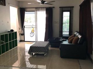 À vendre 3 chambres maison à Mueang Chon Buri, Chonburi