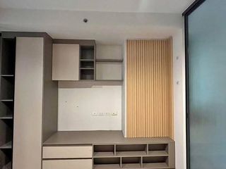 Wohnung zum Kauf mit 1 Zimmer in Khlong San, Bangkok