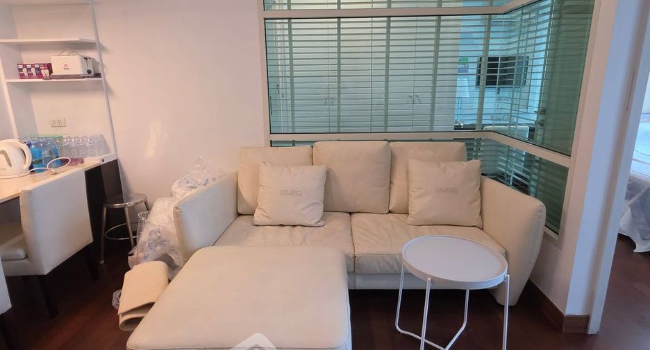 For sale 1 bed condo in Watthana, Bangkok