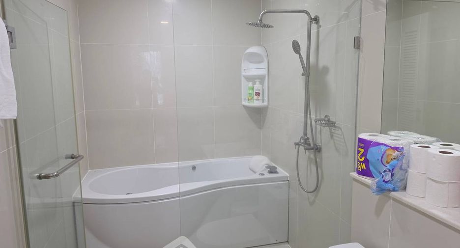 For sale 1 bed condo in Watthana, Bangkok