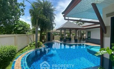 À vendre 3 chambres villa à Huay Yai, Pattaya