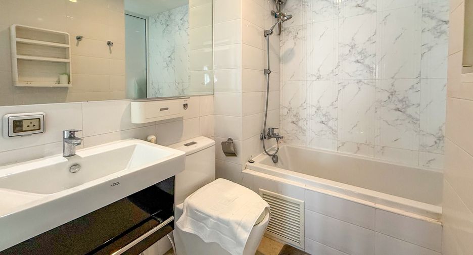 For sale 2 bedrooms condo in Hua Hin, Prachuap Khiri Khan