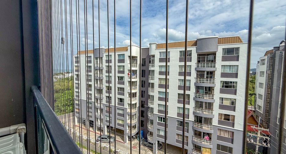 For sale 2 bedrooms condo in Hua Hin, Prachuap Khiri Khan
