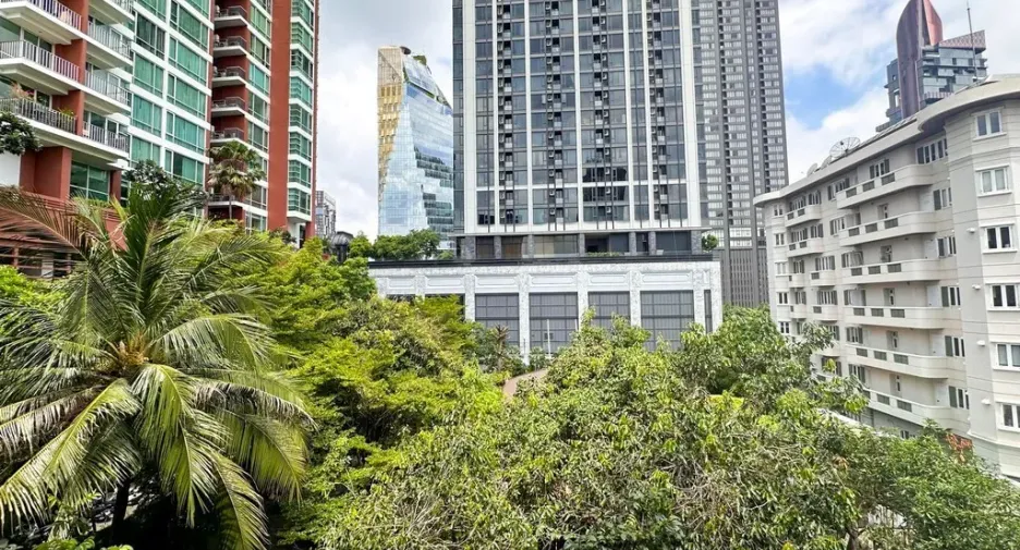 出售 2 卧室 公寓 在 Khlong Toei, 曼谷