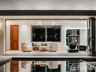 For rent 4 ベッドルーム house in Bang Kapi, Bangkok