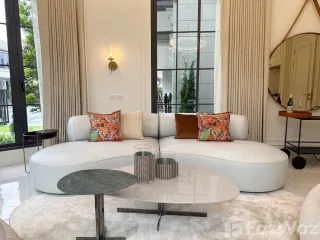 For rent 4 ベッドルーム house in Bang Kapi, Bangkok