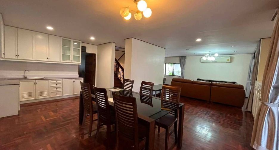 For sale 5 bedrooms house in Suan Luang, Bangkok