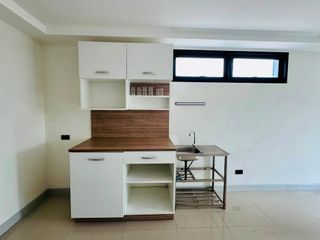 For rent 3 bedrooms townhouse in Phra Khanong, Bangkok