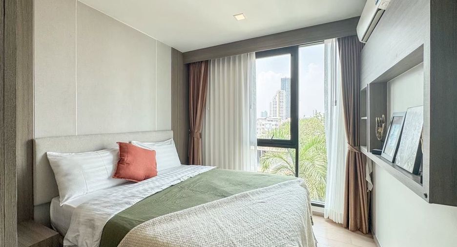 À louer 2 chambres condo à Watthana, Bangkok