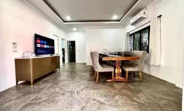 Villa zum Kauf und zur Miete mit 4 Zimmer in Mueang Phuket, Phuket