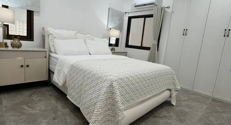 Villa zum Kauf und zur Miete mit 4 Zimmer in Mueang Phuket, Phuket