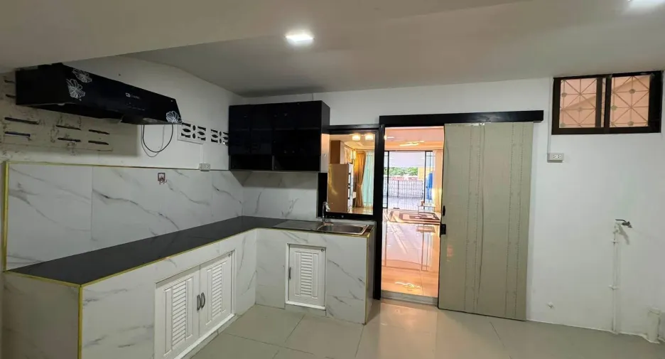 For rent 2 bedrooms house in Bang Lamung, Chonburi