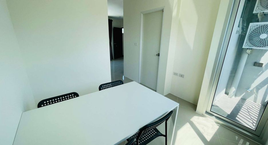 For sale 1 bed condo in Suan Luang, Bangkok