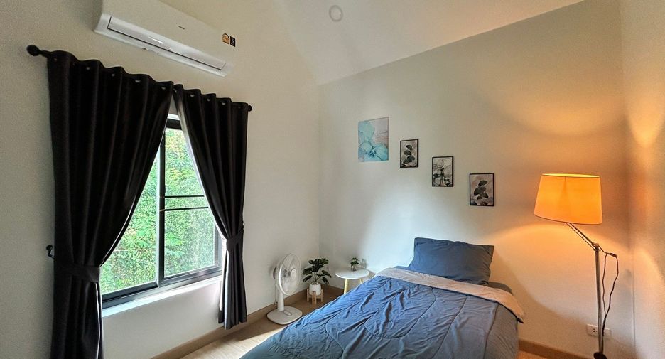 For rent 4 bedrooms house in Mueang Chiang Mai, Chiang Mai